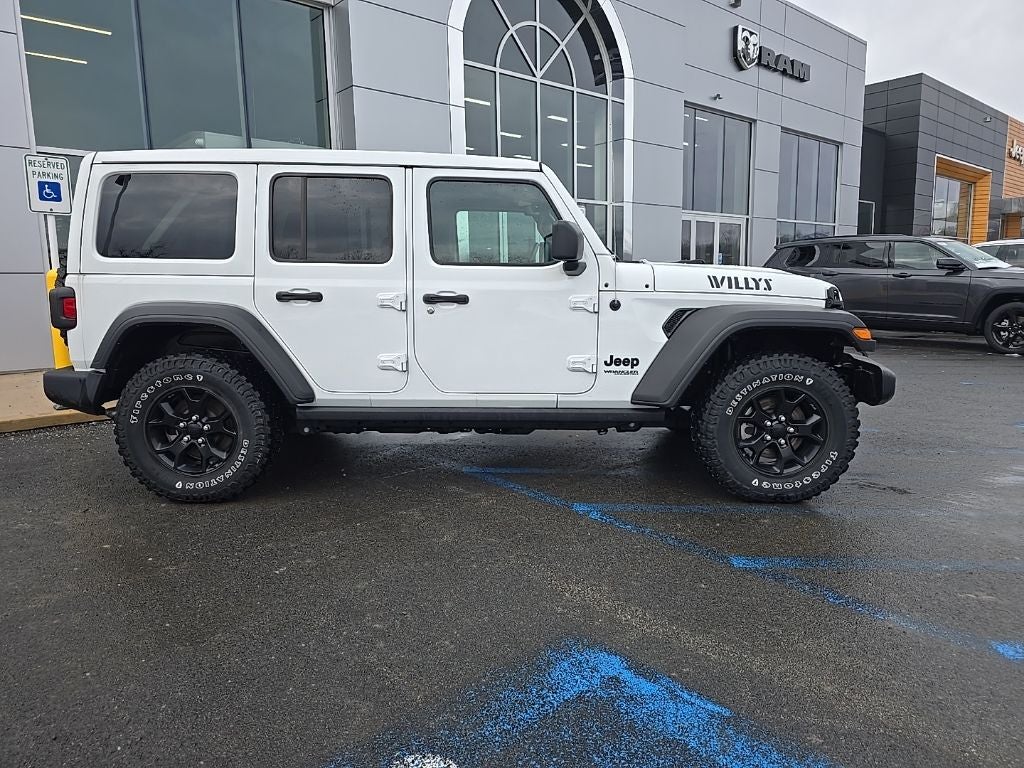 2022 Jeep Wrangler Unlimited Willys