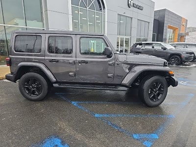 2022 Jeep Wrangler Unlimited Sahara Altitude