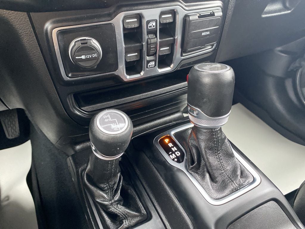 2022 Jeep Wrangler Unlimited Sahara Altitude