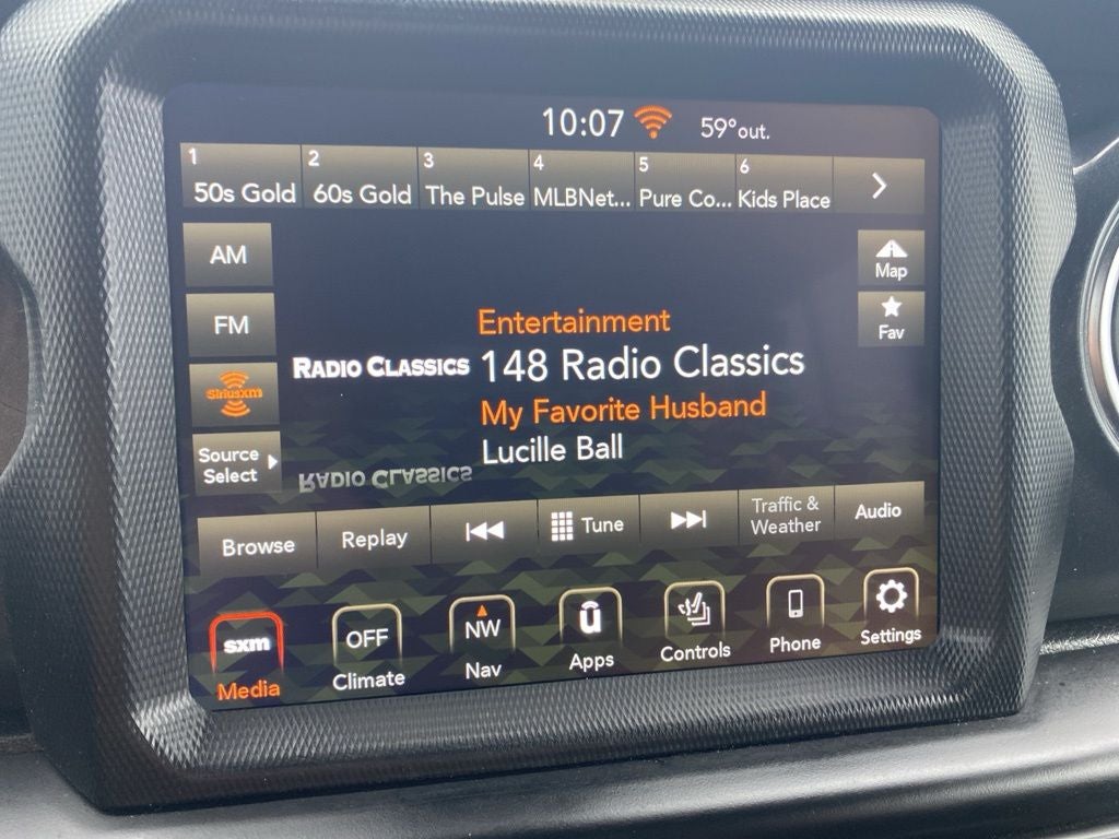 2022 Jeep Wrangler Unlimited Sahara Altitude