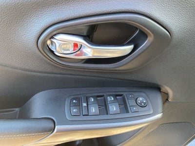 2020 Jeep Cherokee Lux