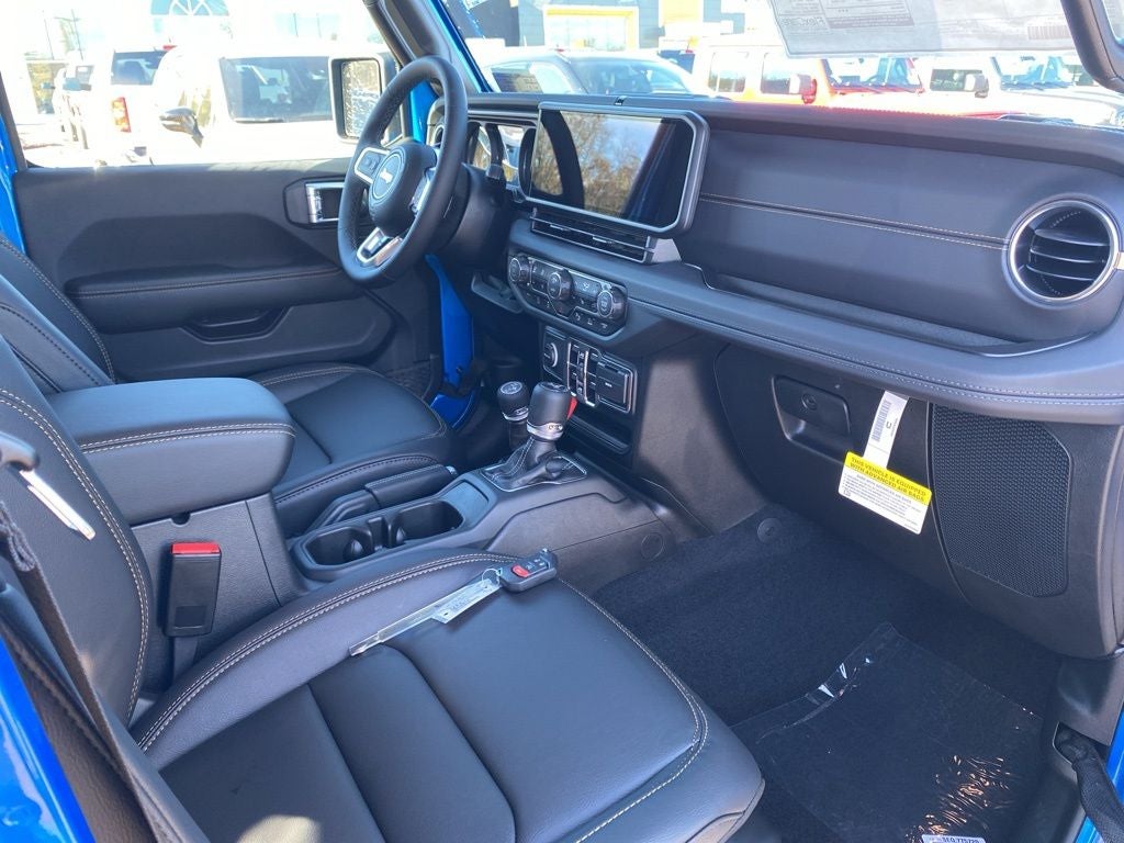 2025 Jeep Wrangler Sahara