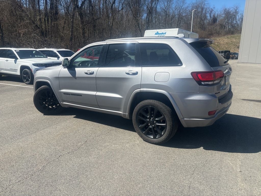 2020 Jeep Grand Cherokee Altitude