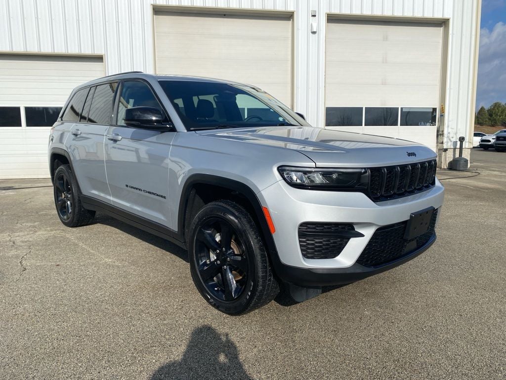2023 Jeep Grand Cherokee Altitude