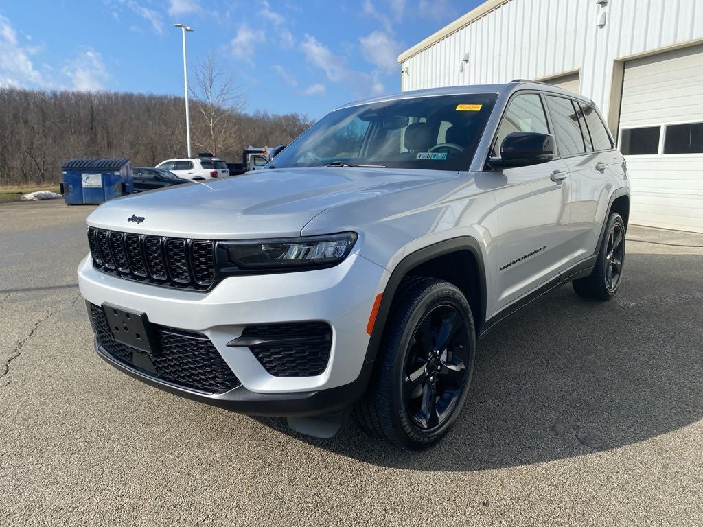 2023 Jeep Grand Cherokee Altitude