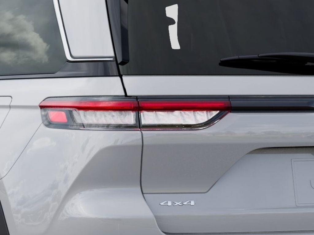 2026 Jeep Grand Cherokee Laredo X