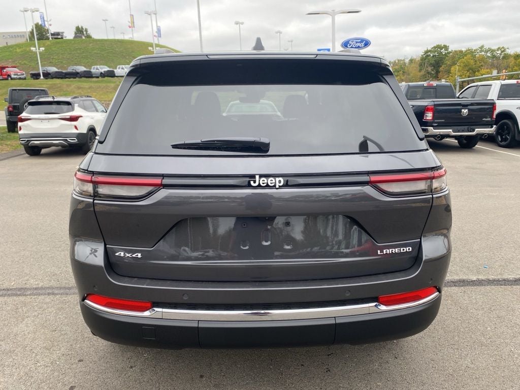 2025 Jeep Grand Cherokee Laredo