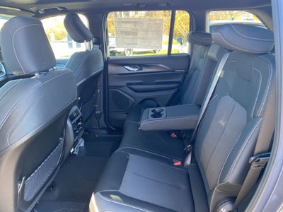 2025 Jeep Grand Cherokee Laredo X