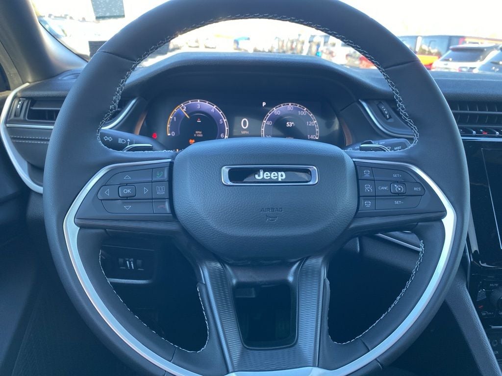 2025 Jeep Grand Cherokee Laredo X