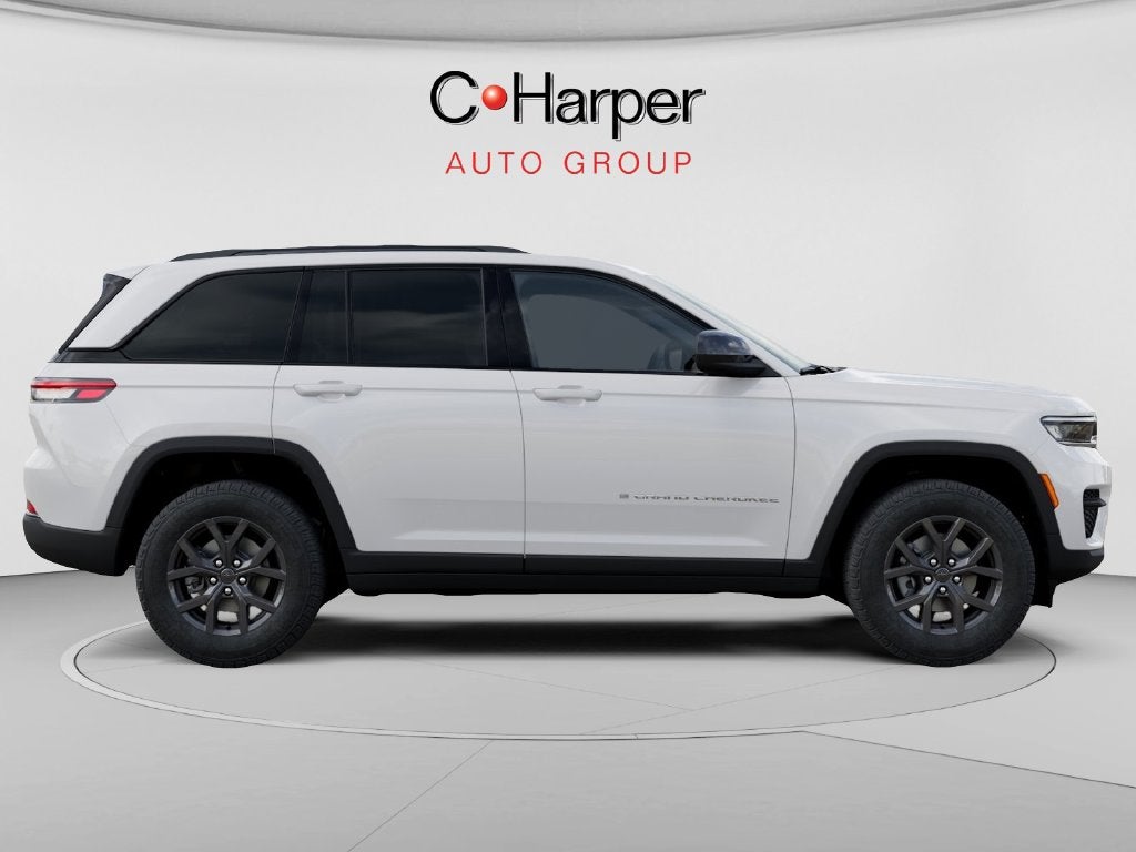 2027 Jeep Grand Cherokee Laredo X