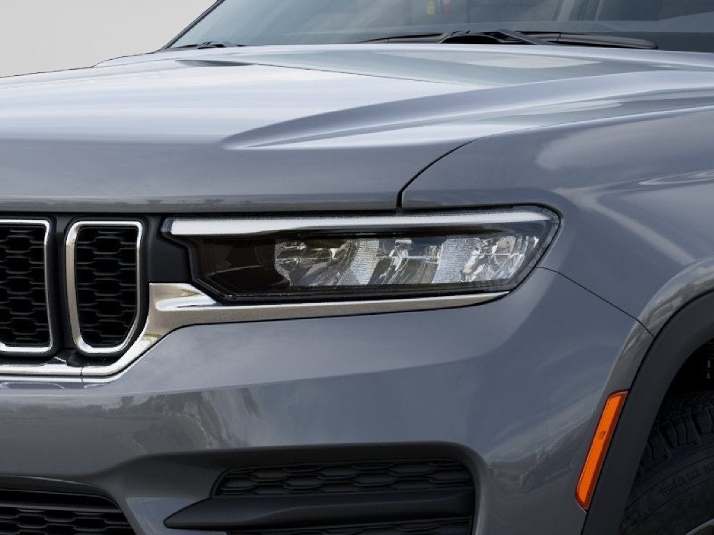 2027 Jeep Grand Cherokee Laredo X