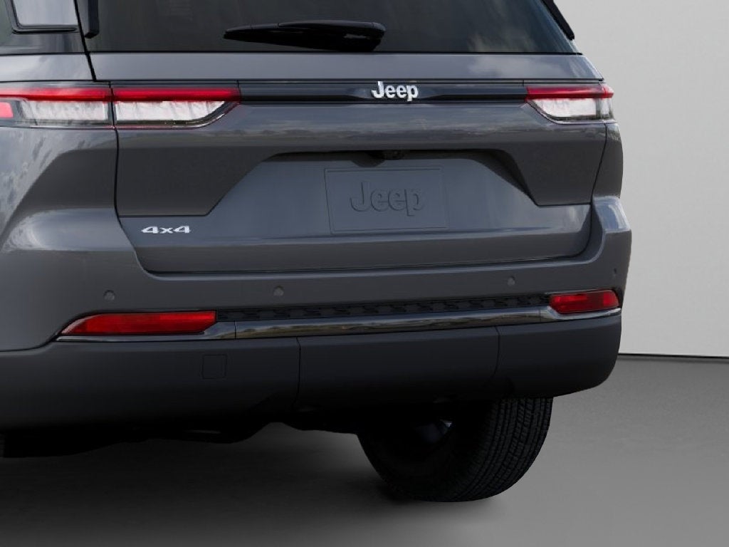 2027 Jeep Grand Cherokee Laredo X
