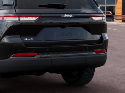 2027 Jeep Grand Cherokee Laredo X