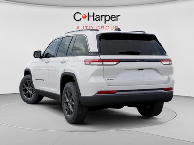 2027 Jeep Grand Cherokee Laredo Altitude