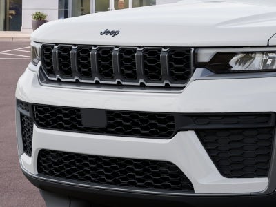 2027 Jeep Grand Cherokee Laredo Altitude