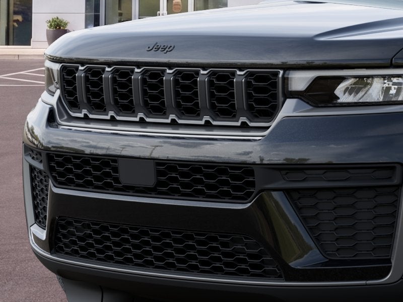2026 Jeep Grand Cherokee Altitude