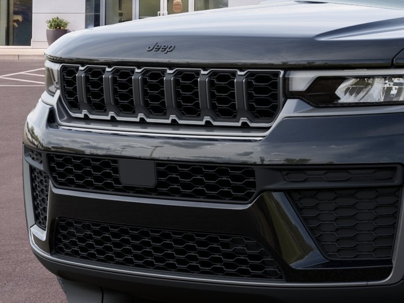 2027 Jeep Grand Cherokee Altitude