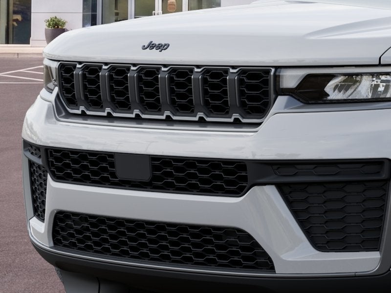 2026 Jeep Grand Cherokee Altitude