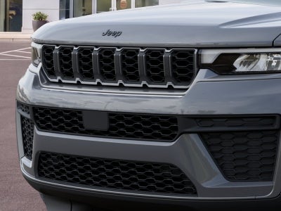 2027 Jeep Grand Cherokee Laredo Altitude