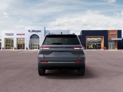 2027 Jeep Grand Cherokee Laredo Altitude