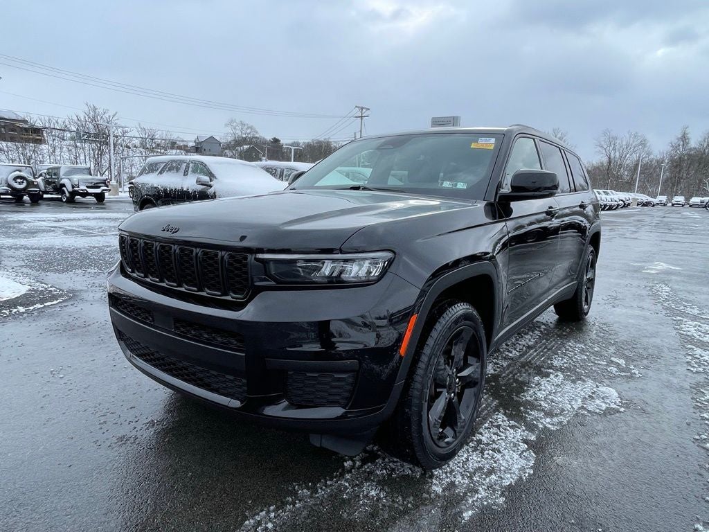 2023 Jeep Grand Cherokee L Altitude