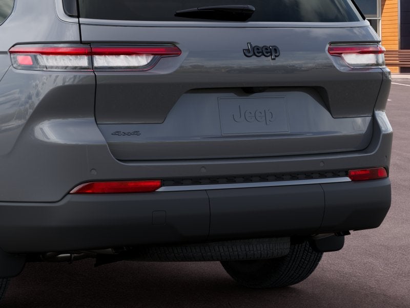 2027 Jeep Grand Cherokee L Laredo Altitude