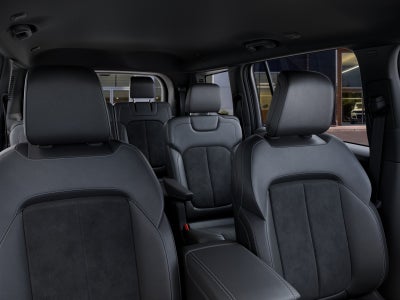 2027 Jeep Grand Cherokee L Laredo Altitude
