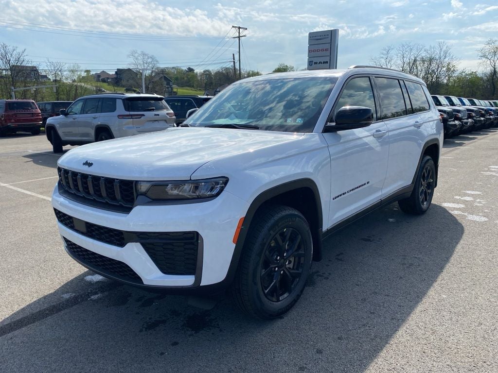 2026 Jeep Grand Cherokee L Laredo