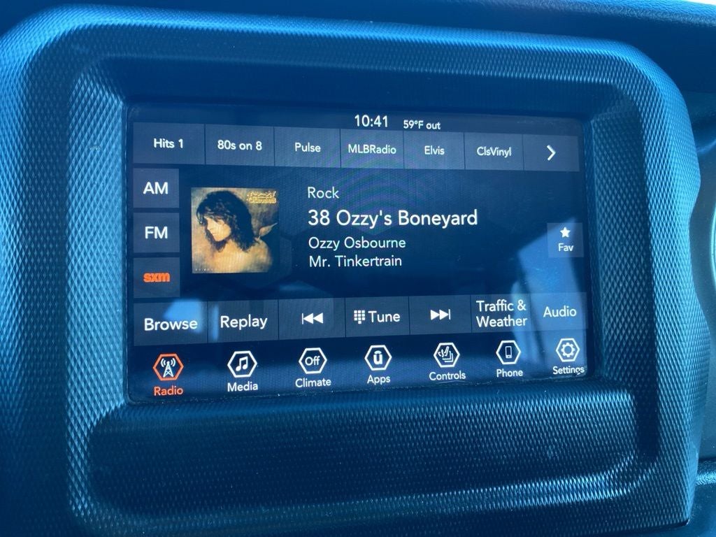 2022 Jeep Gladiator Sport