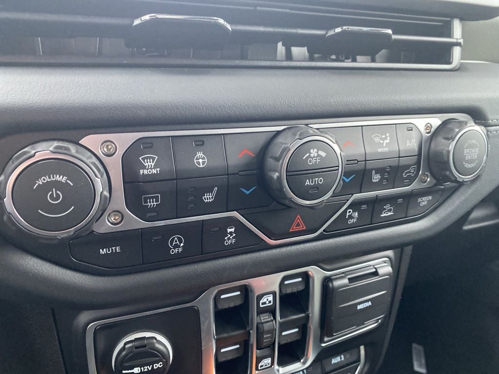 2025 Jeep Gladiator Mojave