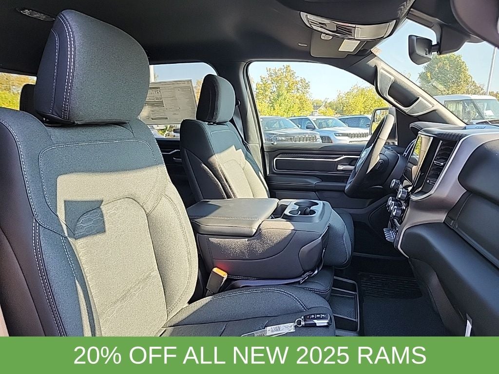 2025 RAM 1500 Big Horn/Lone Star