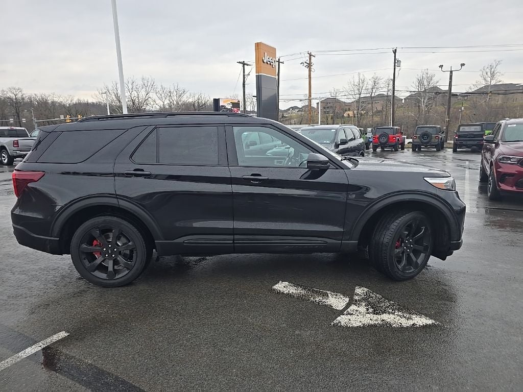 2023 Ford Explorer ST