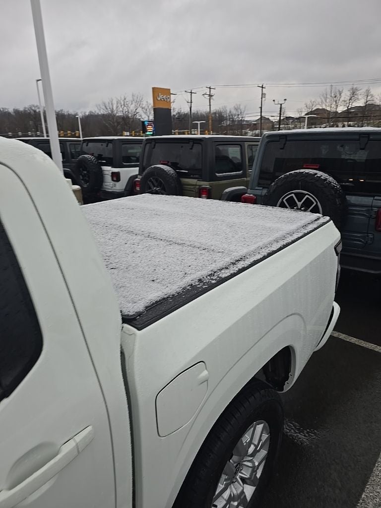 2024 Nissan Frontier SV