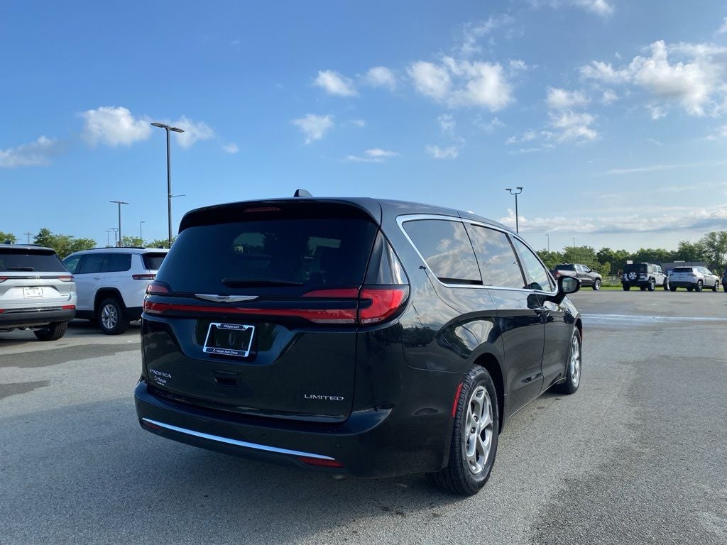 2024 Chrysler Pacifica Limited