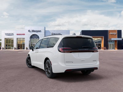 2027 Chrysler Pacifica Limited