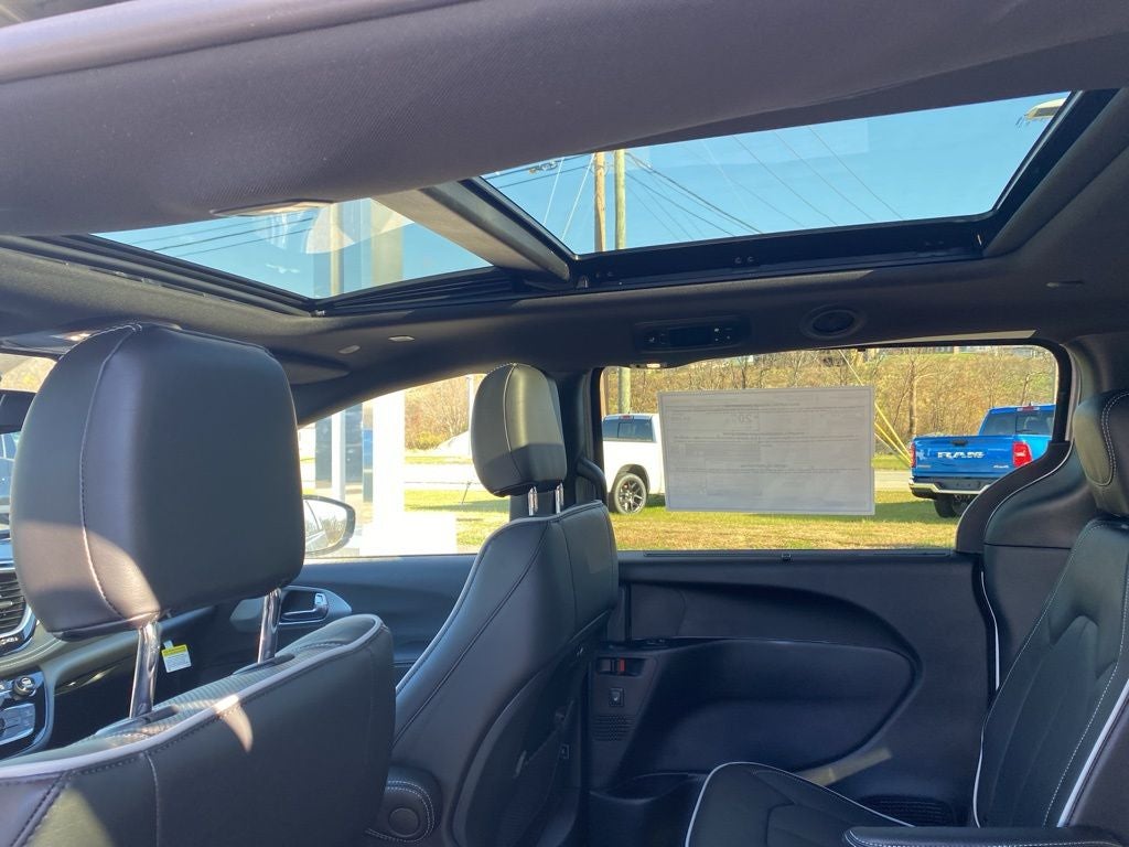 2026 Chrysler Pacifica Limited