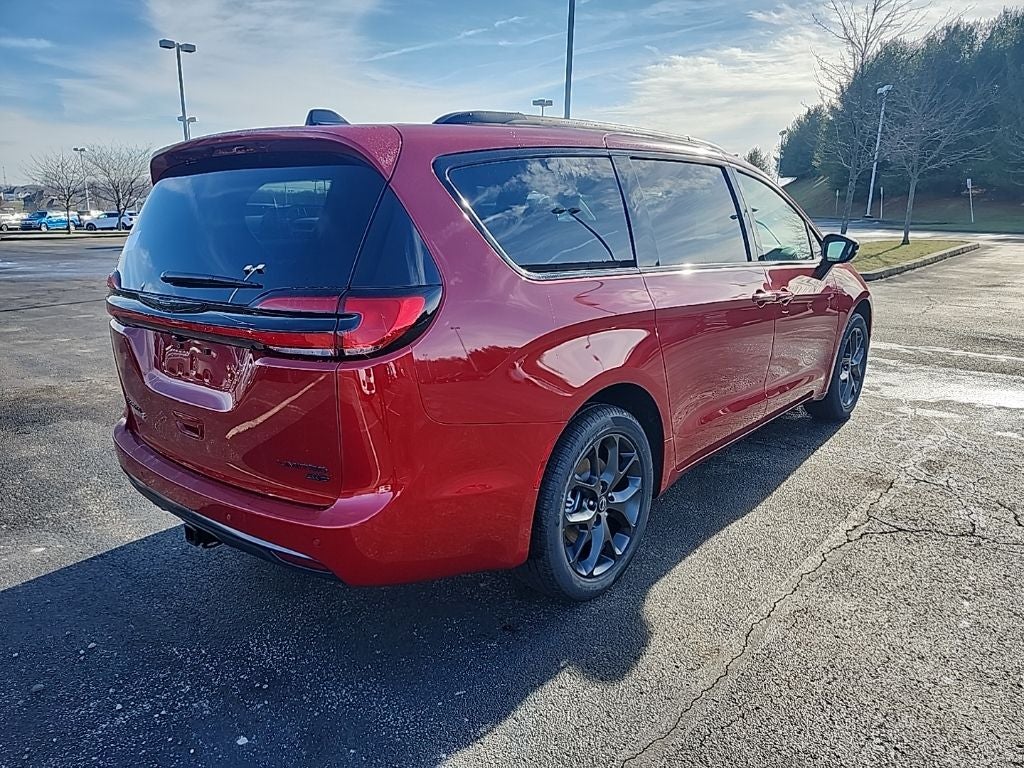 2026 Chrysler Pacifica Limited