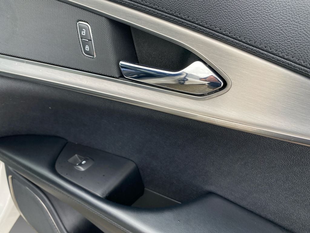 2019 Lincoln Nautilus Standard