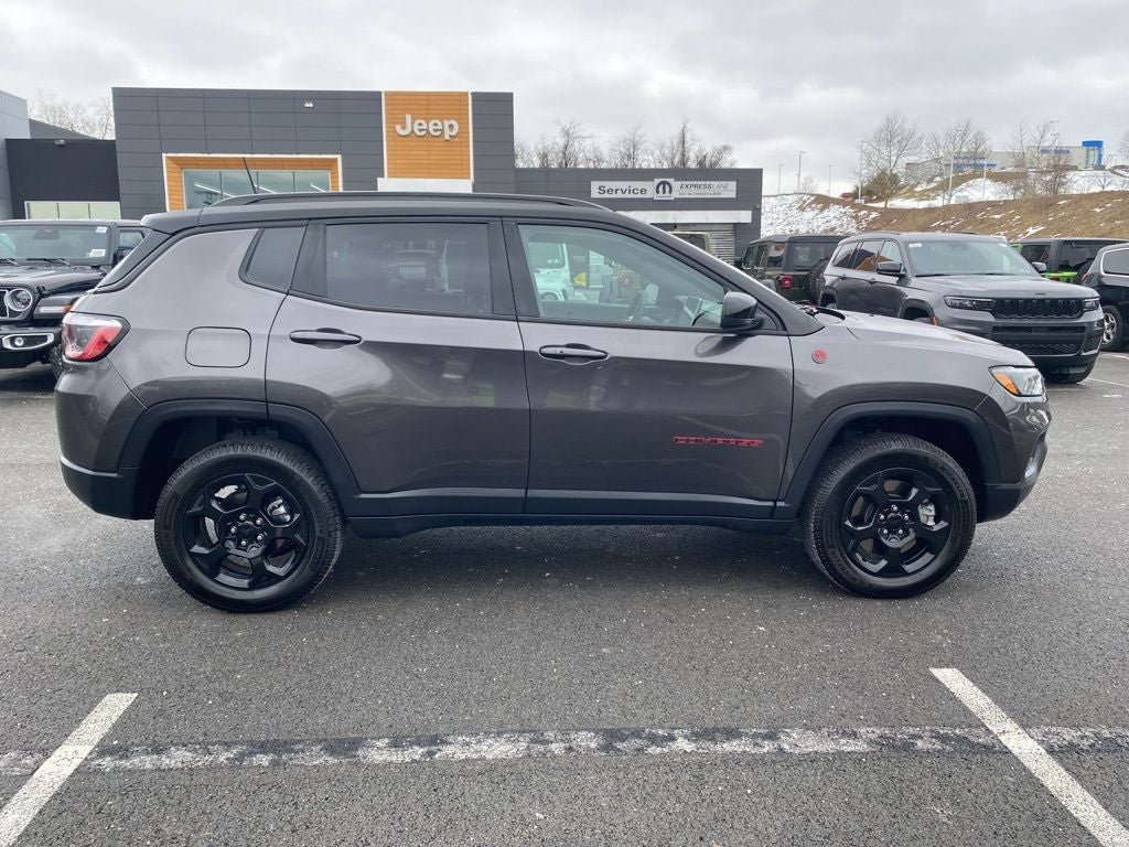 2023 Jeep Compass Trailhawk