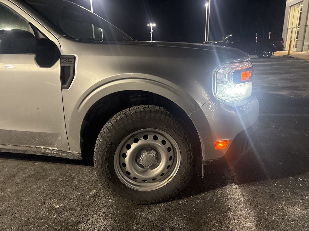 2023 Ford Maverick XL