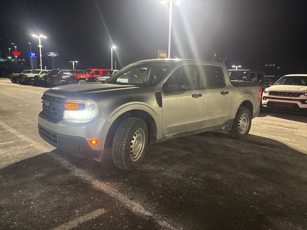 2023 Ford Maverick XL