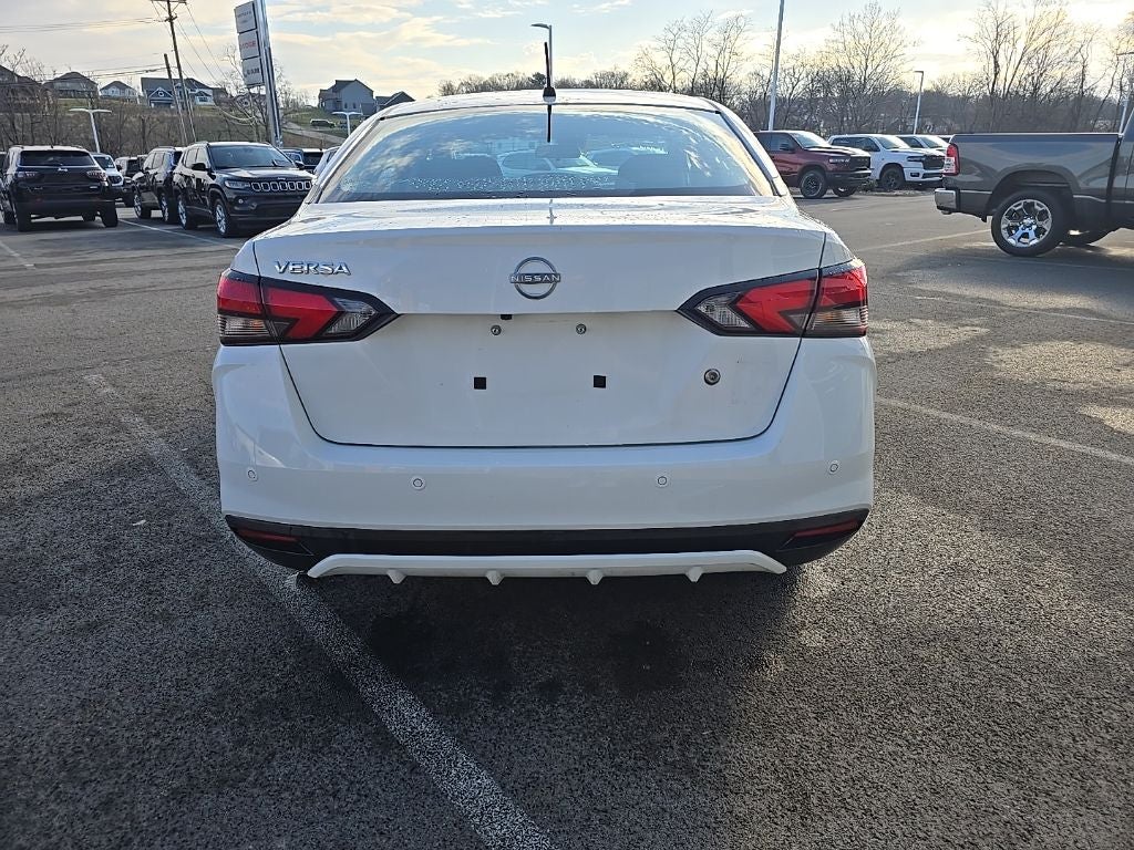 2024 Nissan Versa 1.6 S
