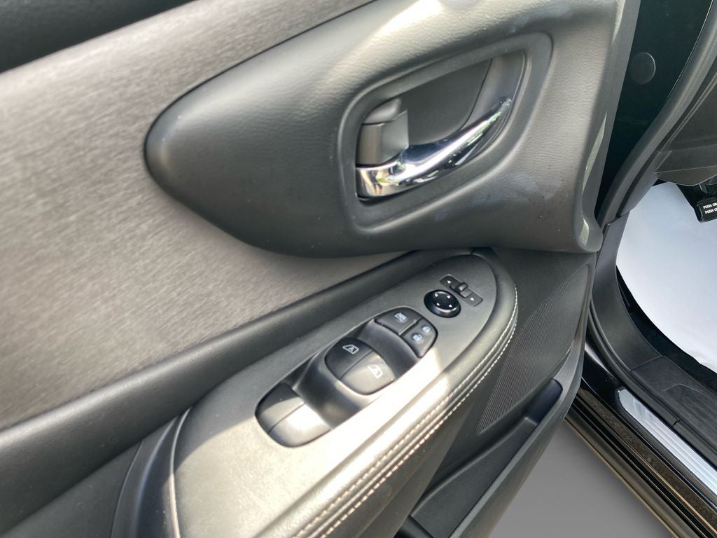 2022 Nissan Murano SV