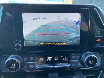 2023 Toyota Highlander LE