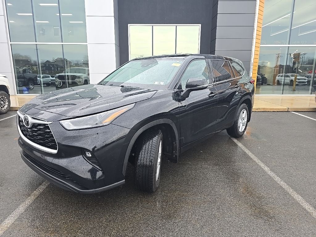 2023 Toyota Highlander L