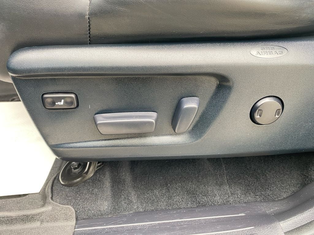 2017 Toyota Tundra Platinum 5.7L V8