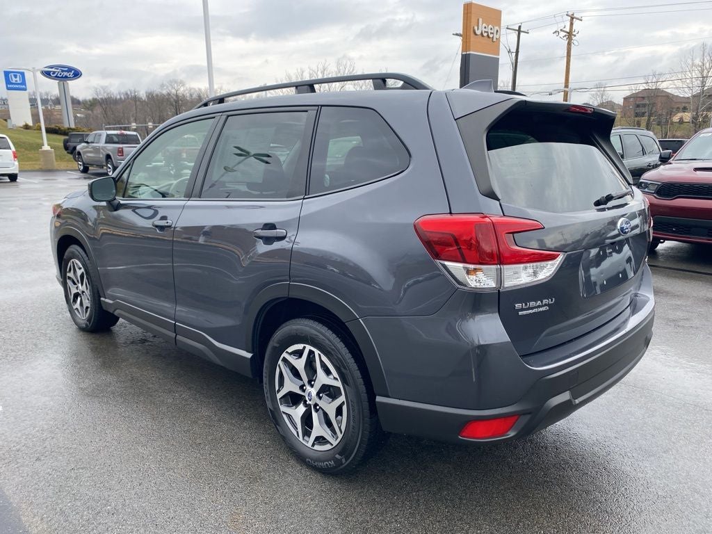 2022 Subaru Forester Premium