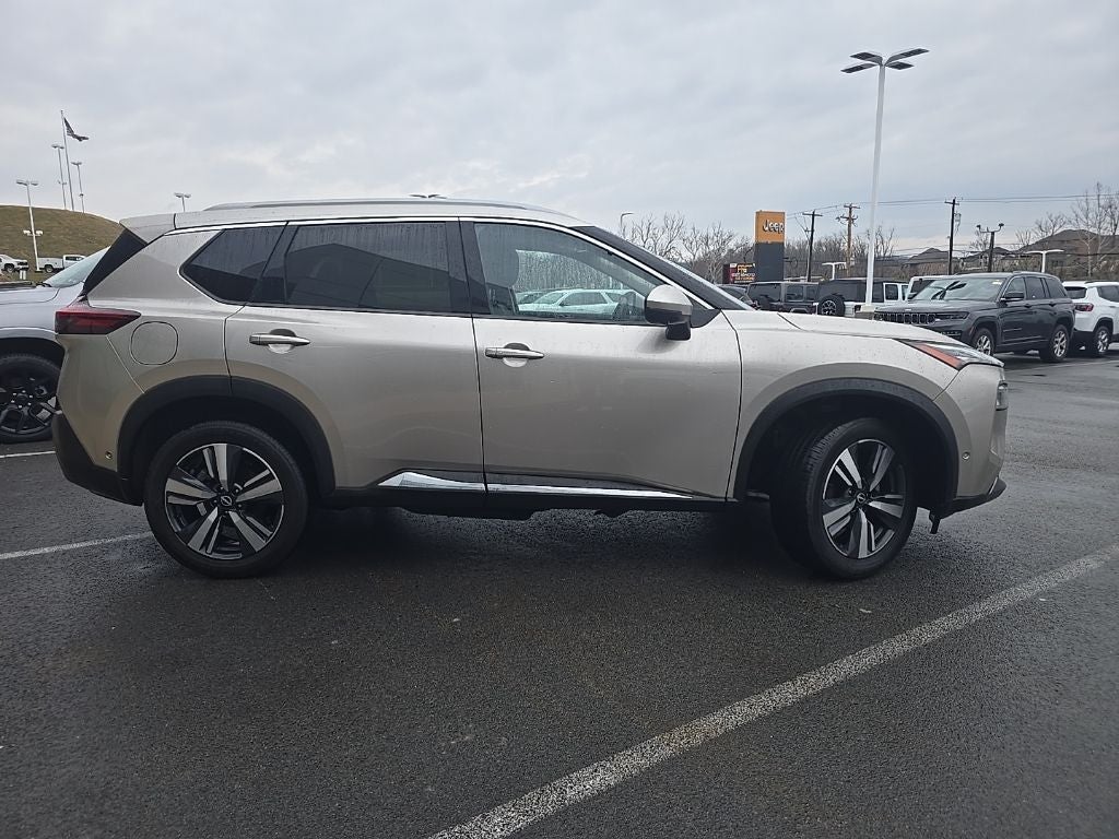 2023 Nissan Rogue SL