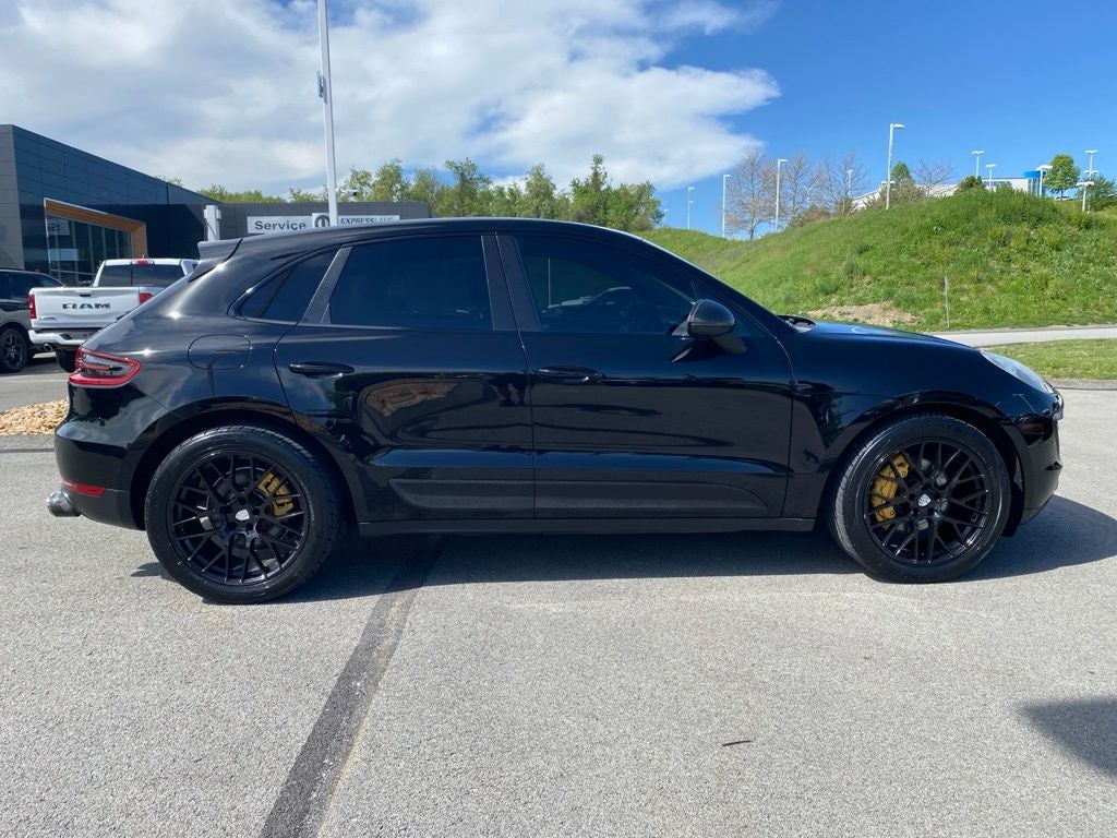2015 Porsche Macan S