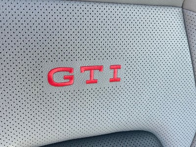 2025 Volkswagen Golf GTI 2.0T SE